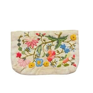 Vintage 60’s Floral Embroidered Makeup Pouch